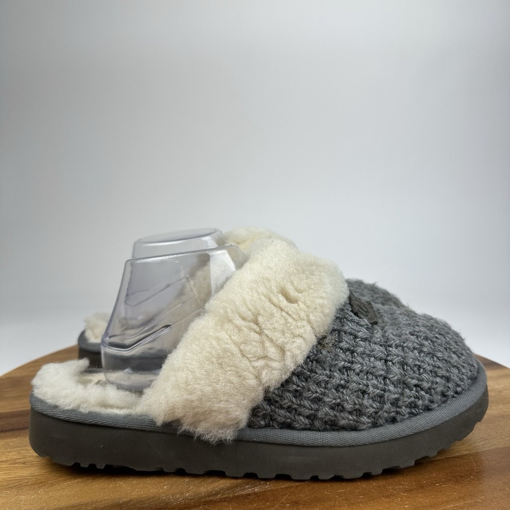 Womens UGG Clugette Cozy Gray Knit Slip On Comfort Slippers Shoes Size 9 M GUC